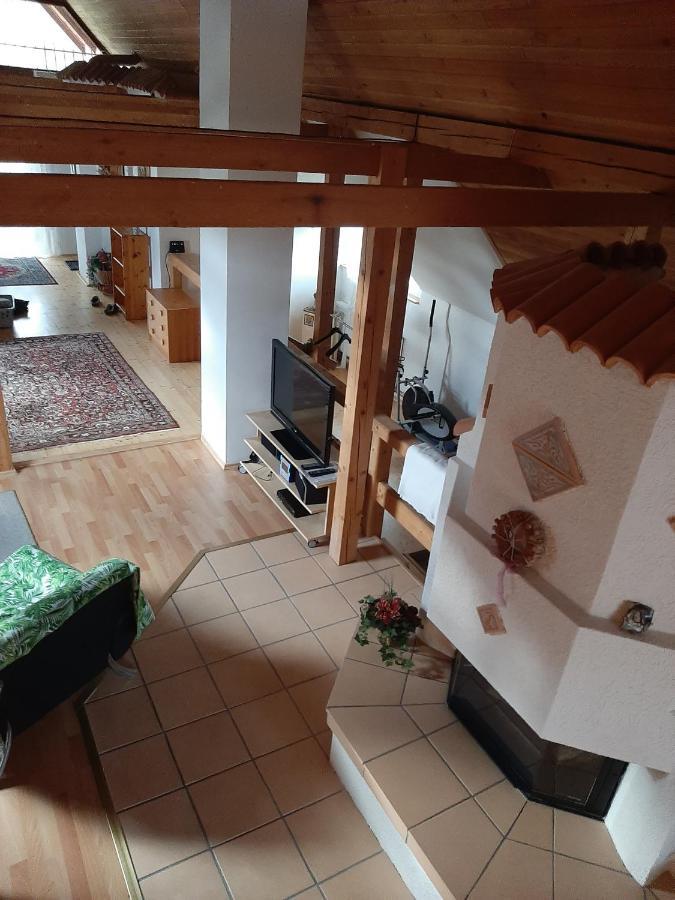 Apartmany Pod Hradem Holstejn エクステリア 写真